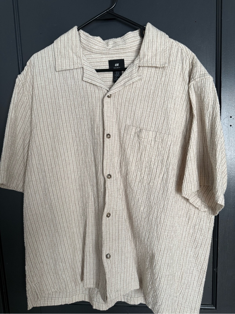 H&M Men's Cream-Beige Striped Short-Sleeve Button-Down Shirt